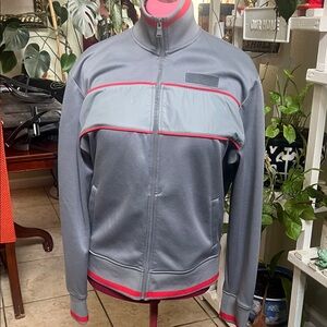 Express Gray with Red Accents Men’s Large